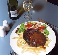 Bridge Hotel Bistro - Accommodation Melbourne