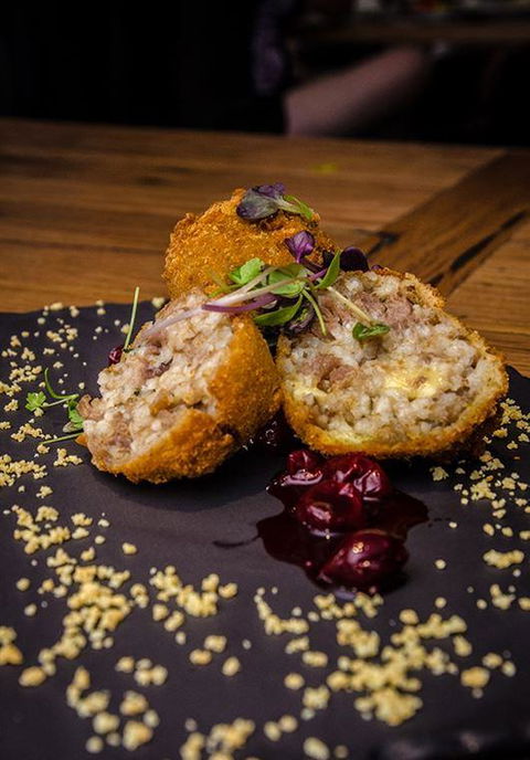 Chicane Bar & Grill - Accommodation Melbourne 9