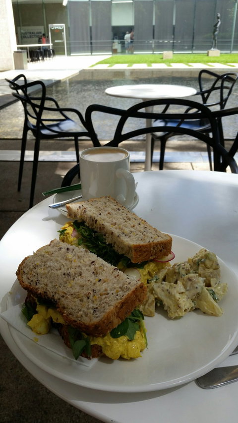 QAG Cafe - Accommodation Melbourne 1