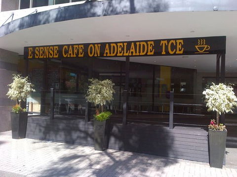E-Sense Cafe - Accommodation Melbourne 0
