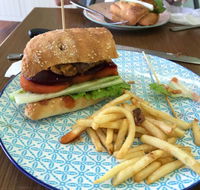 The Jolly Pig - Accommodation Melbourne