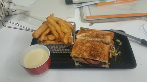 Last Chance Tavern - Accommodation Melbourne 0