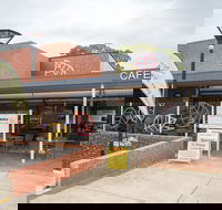 Avenues Cafe Bar - Melbourne 4u