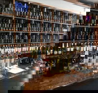 Dell'uva Wines - Accommodation Melbourne