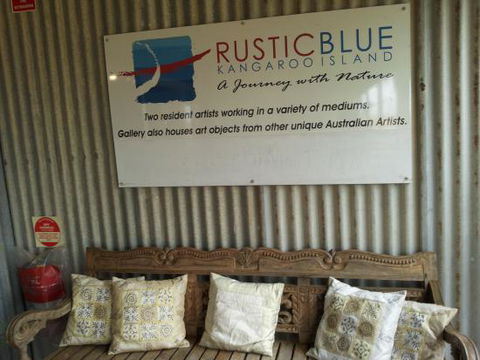 Rustic Blue - Melbourne 4u 0