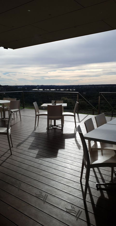 Viewpoint Cafe - Accommodation Melbourne 2
