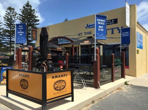 Waterfront Cafe - Accommodation Melbourne 0