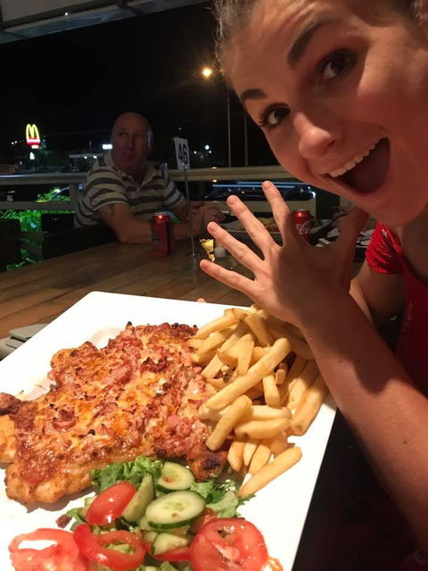 Big Fella's Pizza - Accommodation Melbourne 6