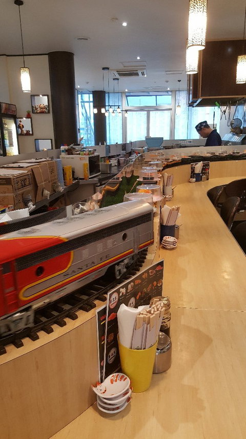 Sushi Express - Accommodation Melbourne 2