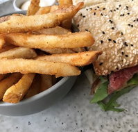 Huskk Cafe - Accommodation Melbourne