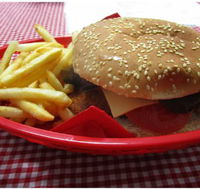Mel's Diner  takeaway - Accommodation Melbourne