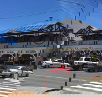 Omaras - Accommodation Melbourne
