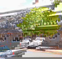 Queenslander Hotel - Accommodation Melbourne