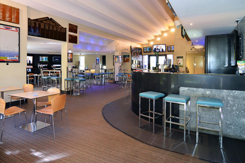 Ashmore Tavern - Accommodation Melbourne 3