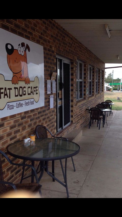 Fat Dog Cafe & Restaurant - Accommodation Melbourne 4