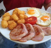 Smiley Piggy Cafe - Accommodation Melbourne