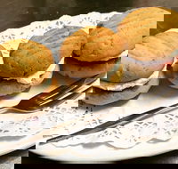 Coachman Coffee Lounge - Accommodation Melbourne