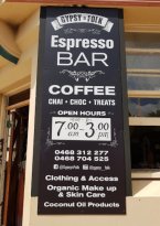 Gypsy N Folk - Accommodation Melbourne 3