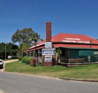 The Royal Hotel and Caravan Park Rosedale - Accommodation Melbourne