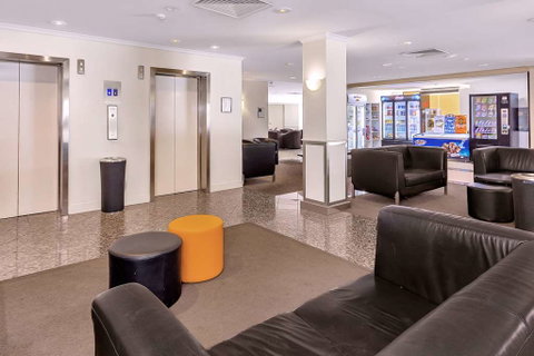 Comfort Inn & Suites Goodearth - Accommodation Melbourne 4