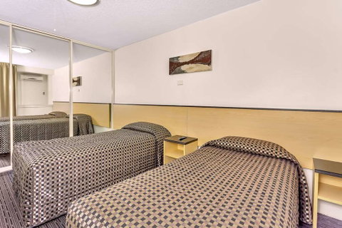 Comfort Inn & Suites Goodearth - Accommodation Melbourne 7