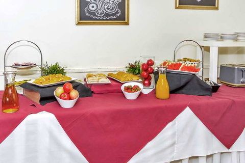 Comfort Inn & Suites Goodearth - Accommodation Melbourne 11