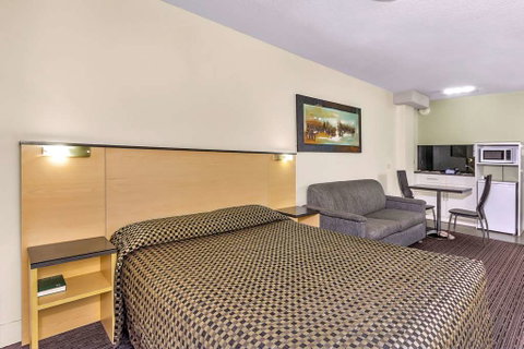 Comfort Inn & Suites Goodearth - Accommodation Melbourne 15