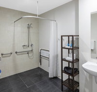 Meriton Serviced Apartments North Sydney - Accommodation Melbourne
