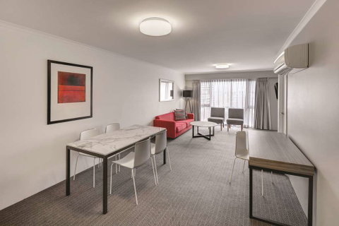 Adina Serviced Apartments James Court - Accommodation Melbourne 5