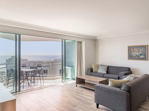 Mantra Crown Towers Surfers Paradise - Accommodation Melbourne 10