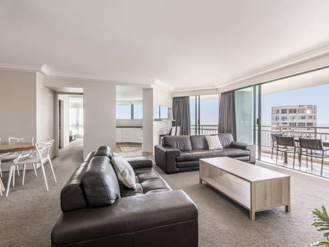 Mantra Crown Towers Surfers Paradise - Accommodation Melbourne 11