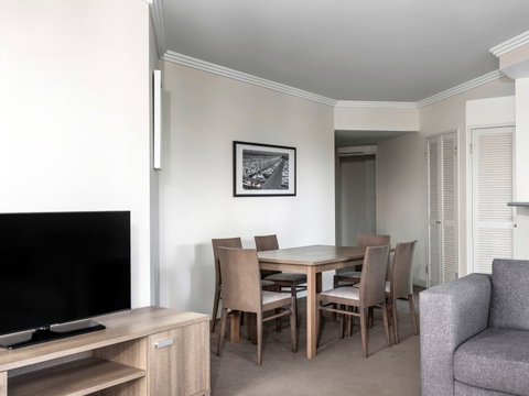 Mantra Crown Towers Surfers Paradise - Accommodation Melbourne 13