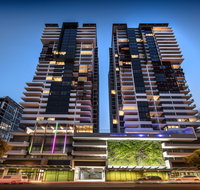 Arise Ivy and Eve - Accommodation Melbourne