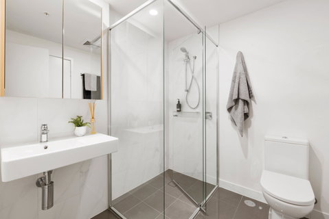 Arise Ivy and Eve - Accommodation Melbourne 5