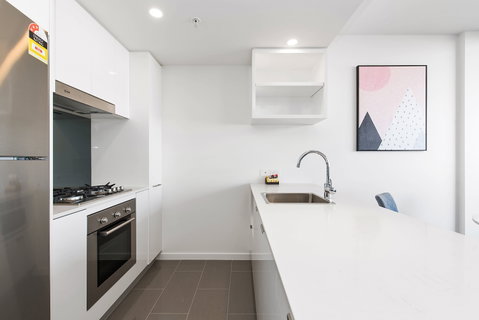 Arise Ivy and Eve - Accommodation Melbourne 7
