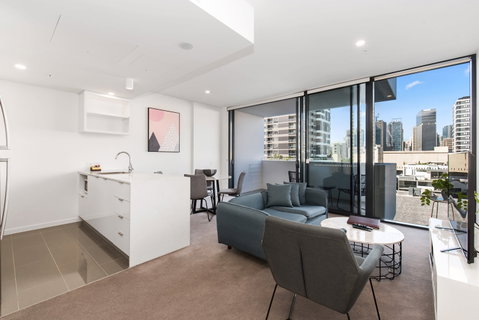 Arise Ivy and Eve - Accommodation Melbourne 9
