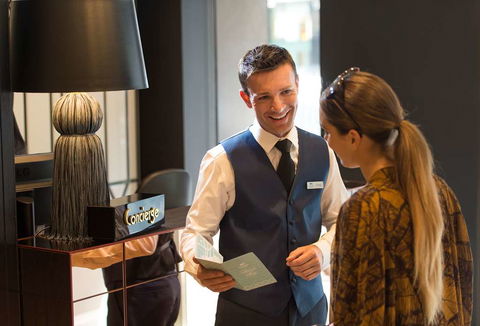 Mayfair Hotel - Accommodation Melbourne 1
