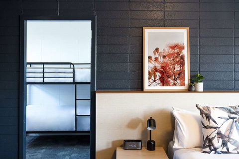 HotelMOTEL - Accommodation Melbourne 8