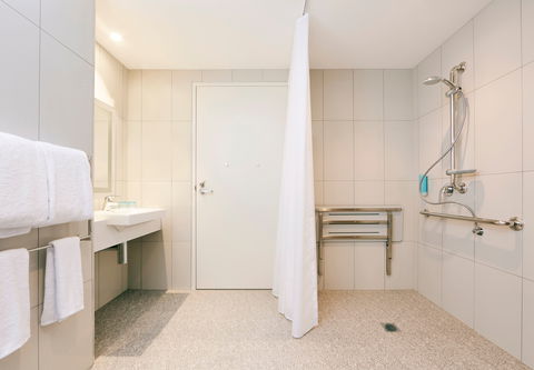 Holiday Inn Express Adelaide City Centre - Accommodation Melbourne 7