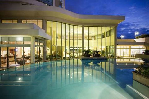 Mantra Legends Hotel - Accommodation Melbourne 1