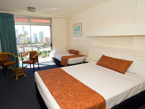 Islander Resort Hotel - Accommodation Melbourne 2