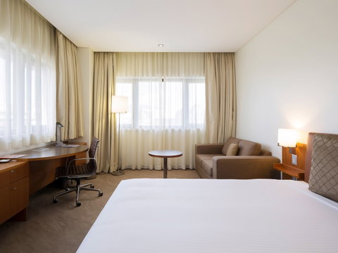 Novotel Canberra - Accommodation Melbourne 4