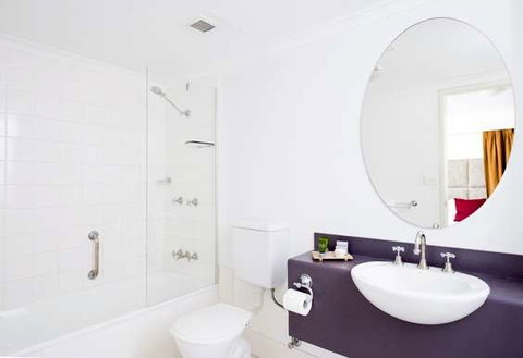Mantra on Northbourne - Accommodation Melbourne 8