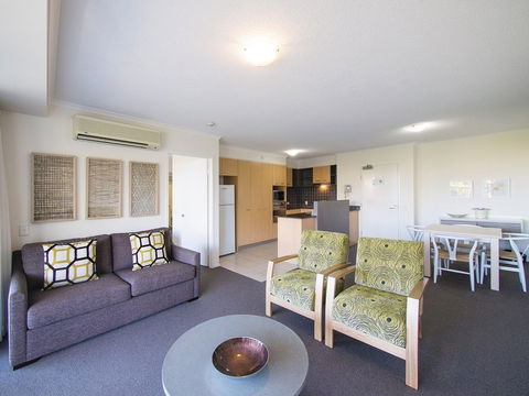 Oaks Seaforth Resort - Accommodation Melbourne 2