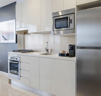 Meriton Suites Zetland - Accommodation Melbourne