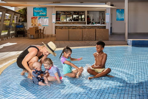 Crowne Plaza Alice Springs Lasseters - Accommodation Melbourne 6
