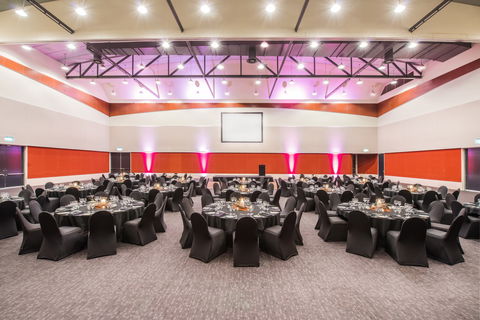 Crowne Plaza Alice Springs Lasseters - Accommodation Melbourne 16