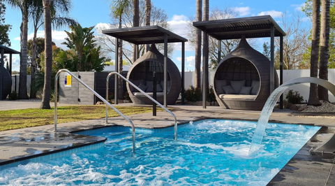 Federation Motor Inn - Accommodation Melbourne 2