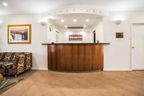 Karratha Central Apartments - Accommodation Melbourne 1