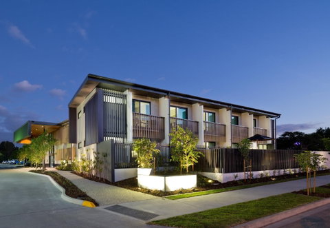 The Glen Hotel & Suites - Accommodation Melbourne 0